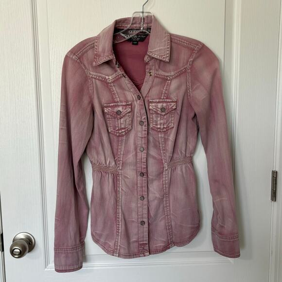 Guess Wms Small LS  Distressed Snap Front Pink Shirt Jacket Cinch Waist Grunge - Picture 9 of 9